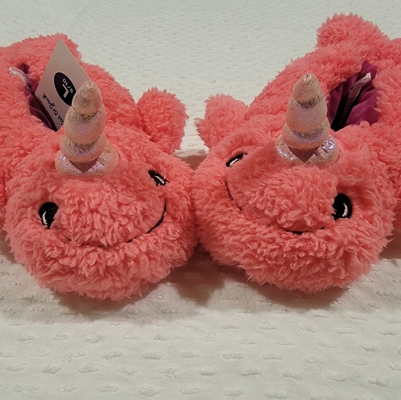 Cat & Jack Pink Toddler Slippers 2 pairs Bundle - Picture 7 of 7